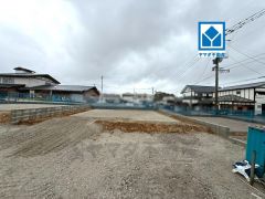 現地（2026年3月31日）撮影。南郷小学校徒歩4分とお子様が通学しやすい環境です＾＾