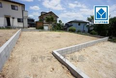 現地（2025年5月20日）撮影。河東小学校徒歩5分＾＾快適でゆとりのある生活空間で新生活を始めましょう^^