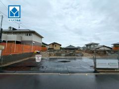 現地（2026年6月8日）撮影。美和台小学校徒歩8分＾＾長期優良住宅。お気に入りの家具とインテリアで素敵な部屋を作りましょう＾＾