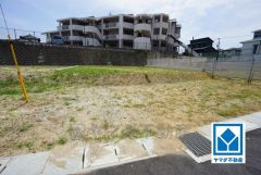 現地（2025年7月7日）撮影。赤間小学校徒歩3分＾＾快適でゆとりのある生活空間で新生活を始めましょう^^