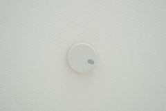 火災発生をいち早く知らせてくれる火災報知器は標準装備です。