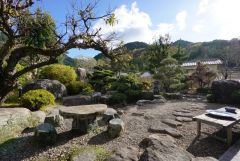 庭園が住まいの品格を高め、四季の景色を優雅に楽しめる特別な空間です。毎日に癒しをプラスしてくれます＾＾