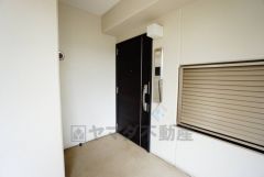 角部屋なので両隣を気にすることなく過ごせます。