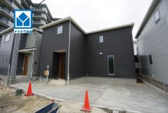 千鳥駅徒歩12分。安心で快適にお住まい頂ける長期優良住宅＾＾お気に入りの家具とインテリアで素敵な部屋を作りましょう。