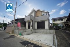 九産大前駅徒歩12分、都心へのアクセス良好。スーパーやコンビニなども近く周辺環境充実。快適でゆとりのある生活空間で新生活を始めましょう^^