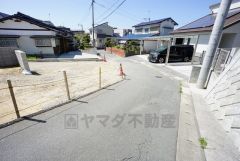 落ち着いた住宅地内で快適な生活を実現してみませんか。