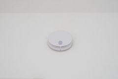 火災報知器が設置されていることで、火災の発生をいち早く感知し、就寝中や留守中でも素早く危険を知らせてくれるため、家族の安全を確保し被害を最小限に抑えられます。