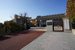 箱崎清松中学校
