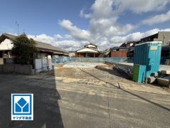 現地（2026年3月4日）撮影。省エネ、安全性を実感できるオール電化住宅＾＾スーパーやコンビニなども近く周辺環境充実。快適でゆとりのある生活空間で新生活を始めましょう^^