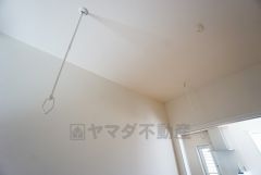 雨の日でも洗濯物が干せる室内物干し完備＾＾