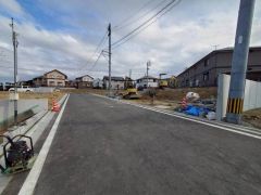 現地（2025年12月16日）撮影。大きな車でも駐車しやすいため、車のサイズを気にせず好きな車に乗れます。