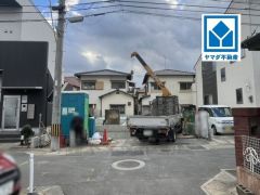 現地（2025年12月4日）撮影。10年間の瑕疵保証が付いた安心の新築戸建。最新の設備で気持ちの良い新生活を送りませんか。