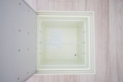 キッチンにある床下収納は、居住スペースを減らさずに買い置きの調味料や非常食などを保管することができます。