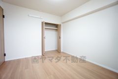 クローゼットもあり荷物もすっきり片付けられ、ゆとりのある暮らしが出来ます＾＾