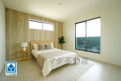 家具はイメージです。ご夫婦お二人のプライベートシーンを演出する寝室は、大容量のウォークインクローゼット付き。