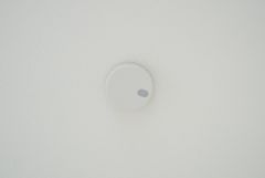 同仕様写真。火災発生をいち早く知らせてくれる火災報知器は標準装備です。