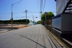 住人以外の車の進入も少なく、小さなお子様を持つご家庭にも安心です。