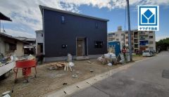 現地（2025年11月17日）撮影。天神行バス停徒歩8分、都心へのアクセス良好。スーパーやコンビニなども近く周辺環境充実。快適でゆとりのある生活空間で新生活を始めましょう^^