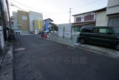 現地（2026年1月6日）撮影。駐車スペースも2台確保、来客時にも便利。