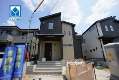 現地（2026年8月3日）撮影。家計にも環境にも優しいオール電化住宅＾＾南向き陽当たり良好＾＾是非お問合せ下さい＾＾