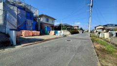 現地（2025年11月14日）撮影。大きな車でも駐車しやすいため、車のサイズを気にせず好きな車に乗れます。