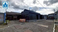 現地（2025年10月20日）撮影。憧れの平屋住まい＾＾階段昇降のないストレスフリーな生活始めませんか。お気に入りの家具とインテリアで素敵な部屋を作りましょう。