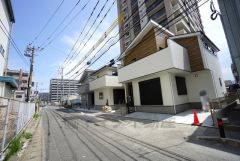 全戸駐車スペースも2台確保、来客時にも便利。落ち着いた住宅地内で快適な生活を実現してみませんか。