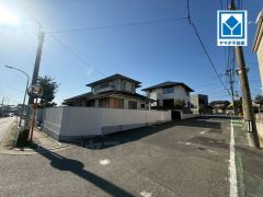 一戸建ての多いエリア。落ち着いた雰囲気で快適な生活を送れます。