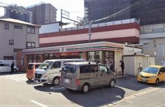 セブンイレブン　福岡高宮駅前店