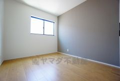 アクセントクロスがオシャレですね。インテリアでどんな部屋にするのか考えるのも楽しみです。