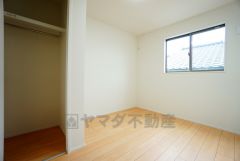 明るい室内は、風通しも良く、大変居心地の良い空間となっております。爽やかな風を感じて起きる朝は、快適生活の始まりに。