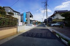 お気に入りの家具とインテリアでステキな部屋を作りましょう。