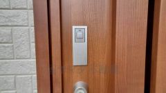 万が一落としてしまっても町の鍵屋さんなどでは簡単に合鍵を作ることができないので、防犯性が高く安心です。