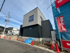 大きな車でも駐車しやすいため、車のサイズを気にせず好きな車に乗れます。