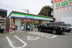 ファミリーマート　福岡東浜