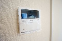 おいだき機能つきなのでお風呂に入る時間が異なるご家庭には嬉しいですね。ボタン一つで快適で便利な生活が＾＾