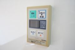 おいだき機能つきなのでお風呂に入る時間が異なるご家庭には嬉しいですね。ボタン一つで快適で便利な生活が＾＾