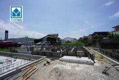 現地（2026年7月13日）撮影。奈多駅徒歩3分、奈多小学校徒歩6分＾＾毎日の通勤・通学・買い物がしやすく、快適に過ごせます。