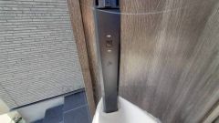 かざすだけで開閉できる、タッチキー採用の玄関。お買い物帰りで、両手がふさがってきても簡単に中に入れます＾＾