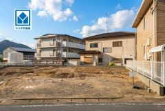地（2026年6月25日）撮影。JRと西鉄のWアクセス＾＾天神行バス停徒歩3分。スーパーやコンビニなども近く周辺環境充実。快適でゆとりのある生活空間で新生活を始めましょう^^