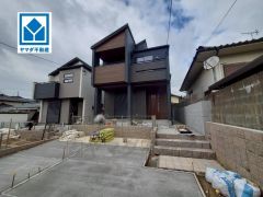 南向き、全室2面採光で陽当たり良好＾＾ドラッグストアやコンビニなども近く周辺環境充実＾＾