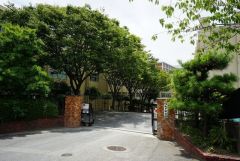 福岡市立和白丘中学校