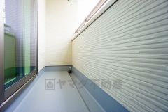 陽当たりの良いバルコニーです。お洗濯やお布団干しはもちろん、日光浴スペースにも。
