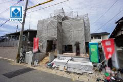 現地（2026年4月24日）撮影。九産大前駅徒歩12分、都心へのアクセス良好。スーパーやコンビニなども近く周辺環境充実。快適でゆとりのある生活空間で新生活を始めましょう^^