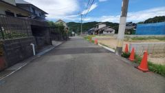 現地（2025年9月17日）撮影。大きな車でも駐車しやすいため、車のサイズを気にせず好きな車に乗れます。