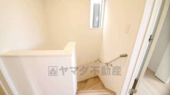 リビング階段になっているので、お顔を合わす回数が増え、ぐっと家族の距離が縮まります。