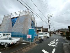 現地（2026年3月31日）撮影。住人以外の車の進入も少なく、小さなお子様を持つご家庭にも安心です。