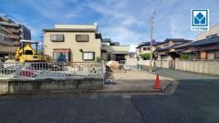 現地（2025年9月）撮影。2路線利用可能で都心へのアクセスの幅が広がります。毎日の通勤・通学・買い物がしやすく、快適に過ごせます。