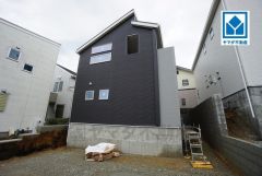 現地（2025年6月10日）撮影。香椎花園前駅徒歩5分、都心へのアクセス良好。スーパーやコンビニなども近く周辺環境充実。快適でゆとりのある生活空間で新生活を始めましょう^^