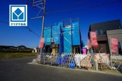 現地（2026年3月11日）撮影。6.25帖の広々バルコニー付き。お洗濯はもちろん、カフェなども楽しめます＾＾